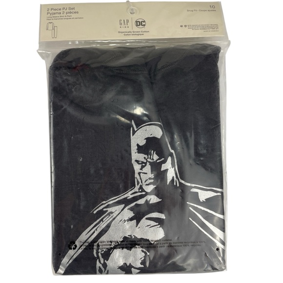 GAP Kids Batman 2 Piece Cotton Pajama Set Long Sleeve and Pants Size 10 NWT - Picture 1 of 7